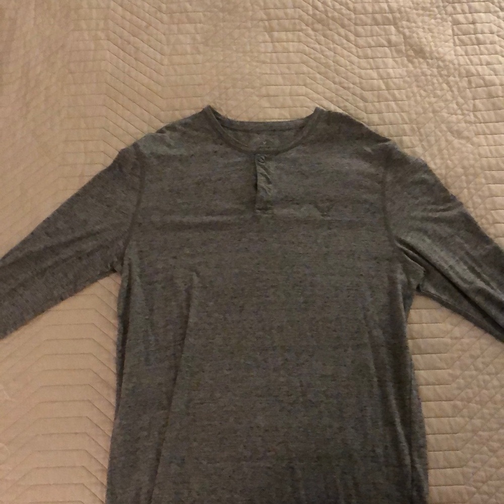 Men’s American Eagle Henley